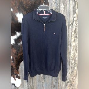 Tommy Hilfiger size large navy blue 1/4 zip pullover nwot